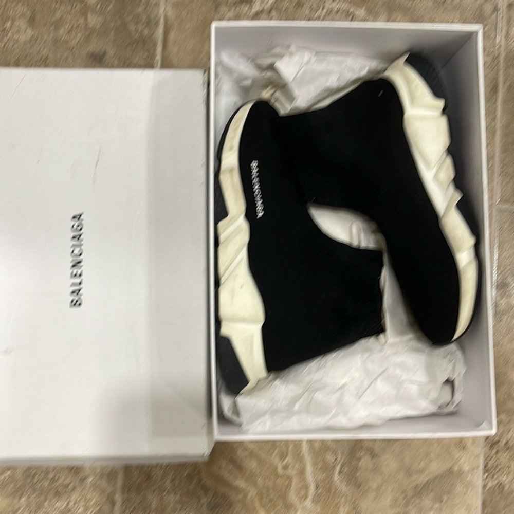 ICONIC Balenciaga Speed sneakers size 10